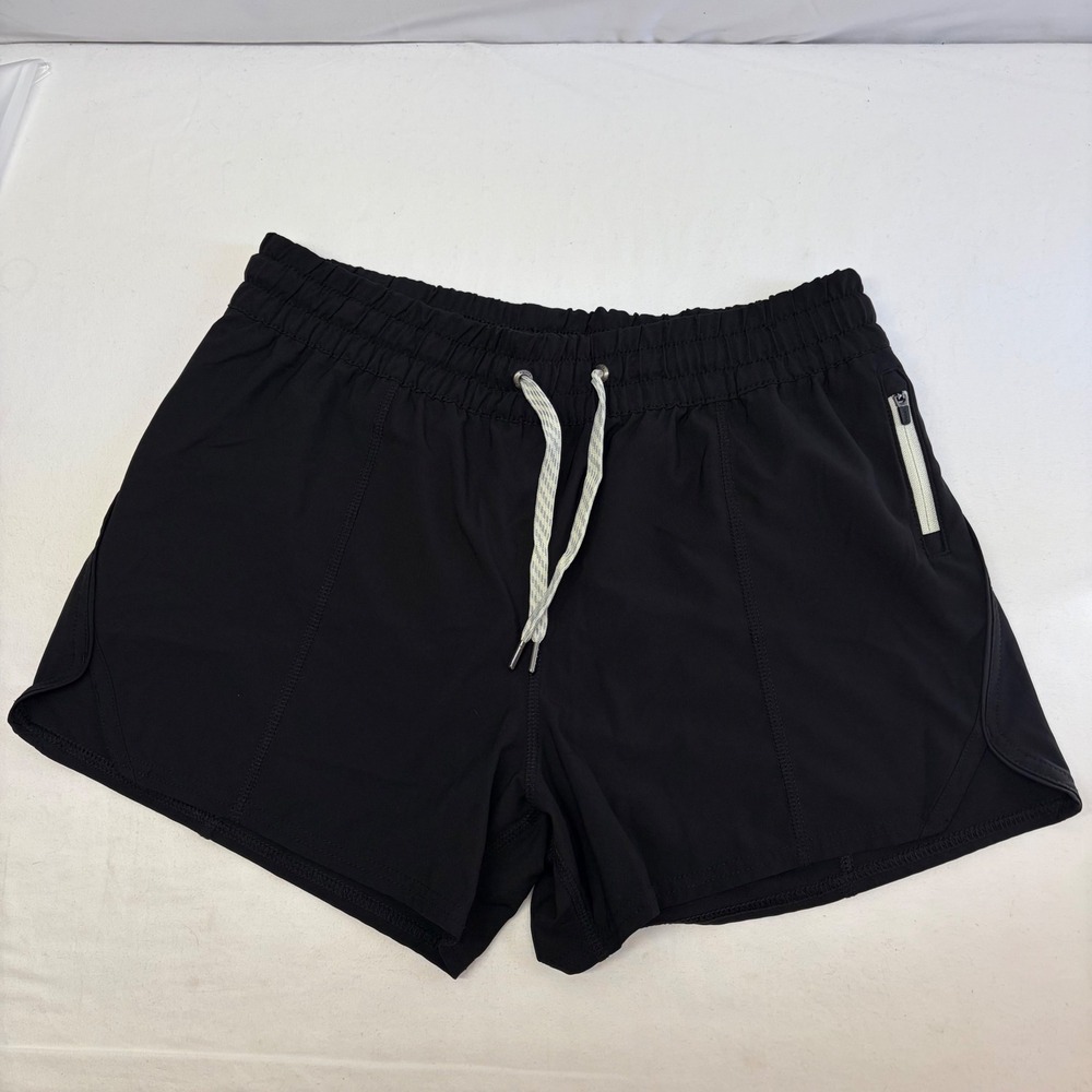 Vuori Clementine 2.0 Shorts Women Medium Black 4 inch Running Athletic Gym